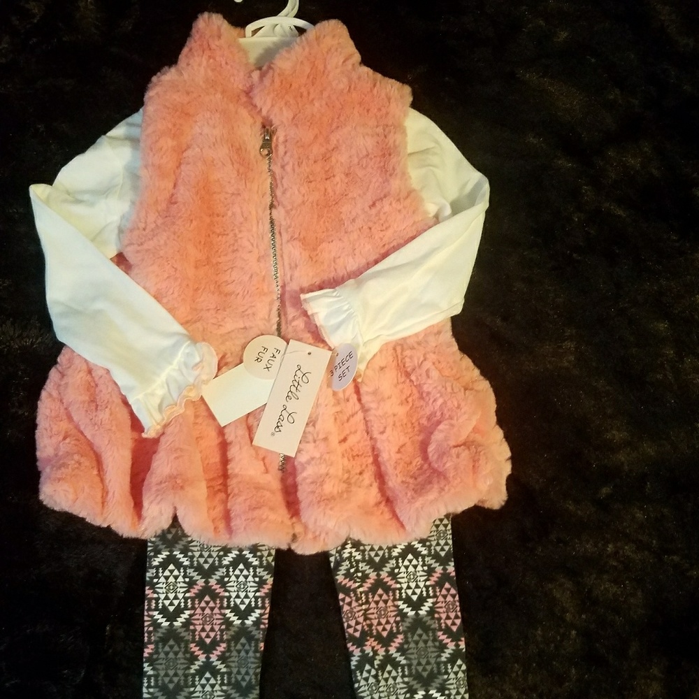 New 2t 3pc Little Lass outfit